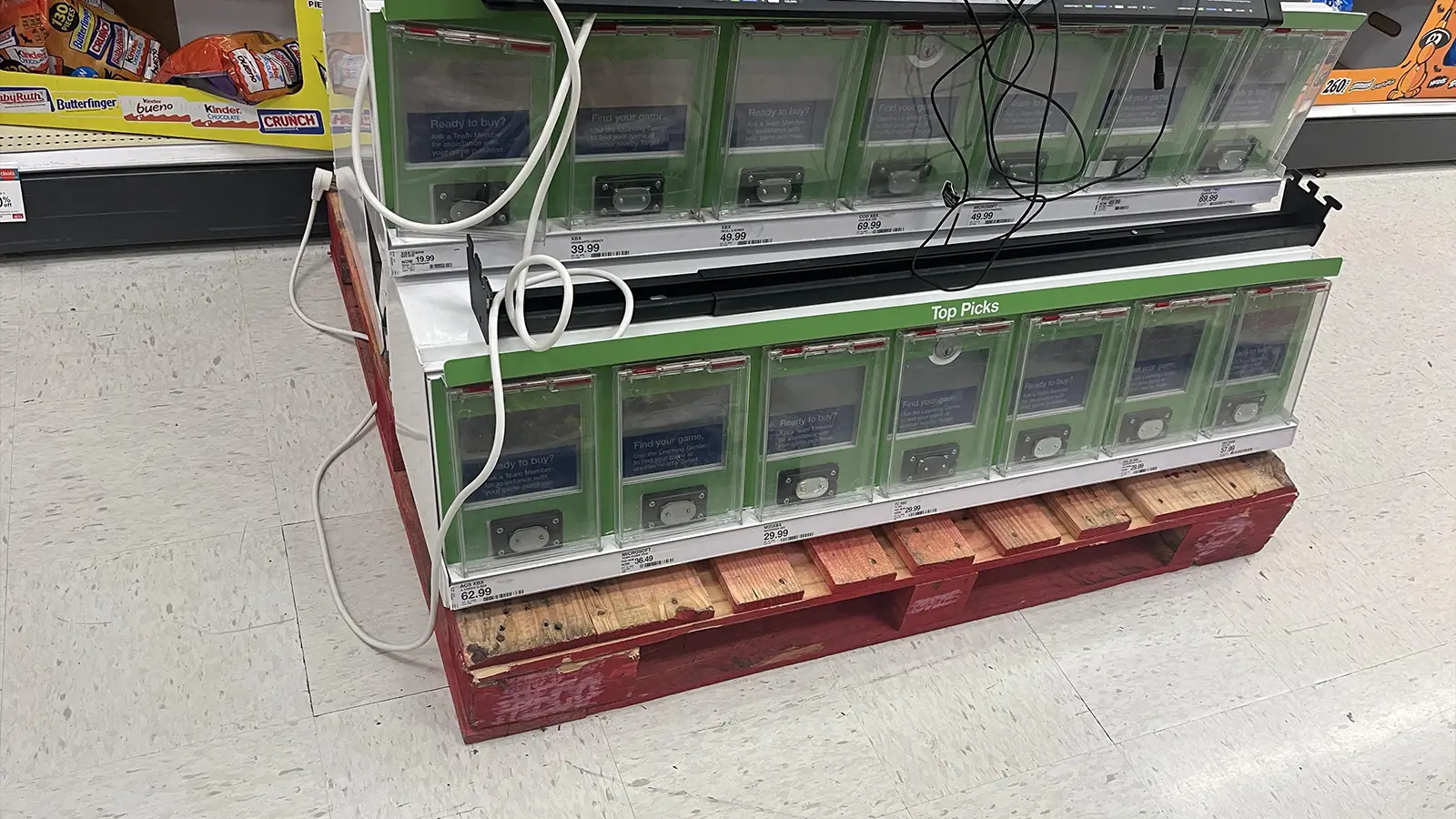 Target and Walmart Are Quietly Removing Xbox Physical Games from Store Shelves, According to Employees and Shoppers